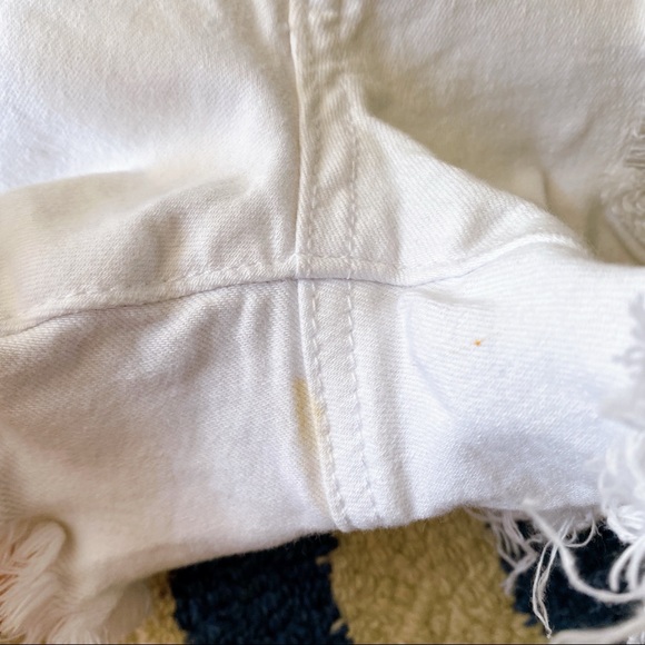 🐚 KANCAN WHITE DISTRESSED HIGH WAIST JEAN SHORTS! - Picture 12 of 14